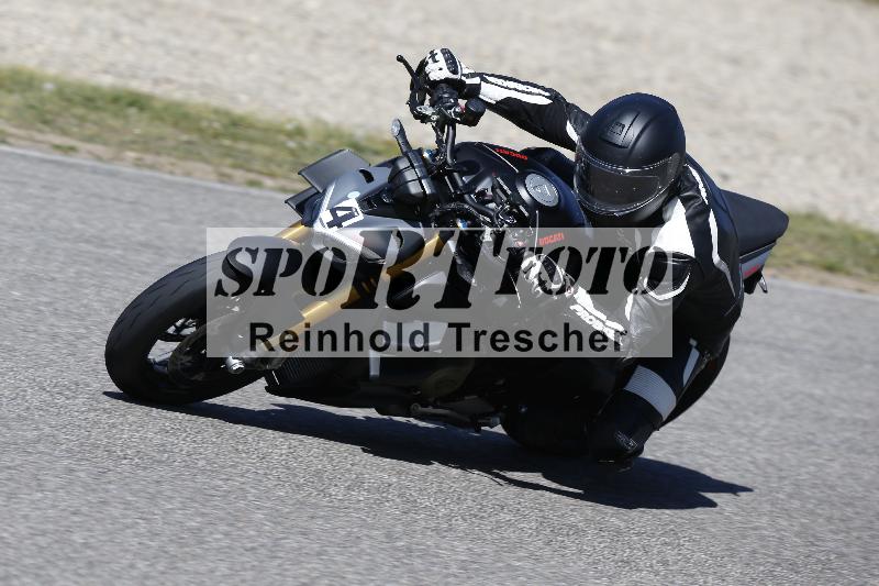 /07 09.04.2026 Cornu Master School ADR/Gruppe blau/4